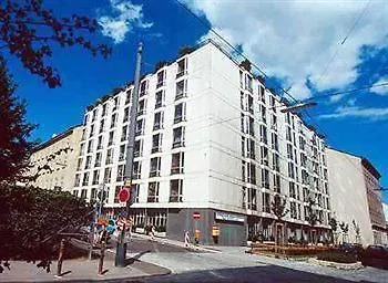 Strawberry Hostel 维也纳