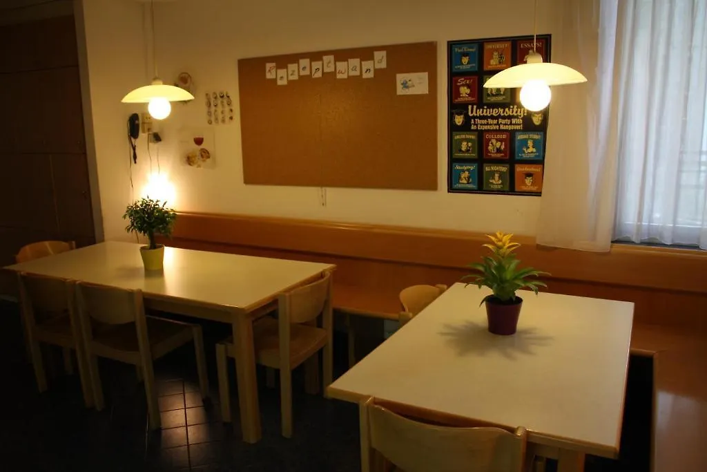 Strawberry Hostel Viyana