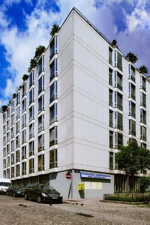 Strawberry Hostel Wien